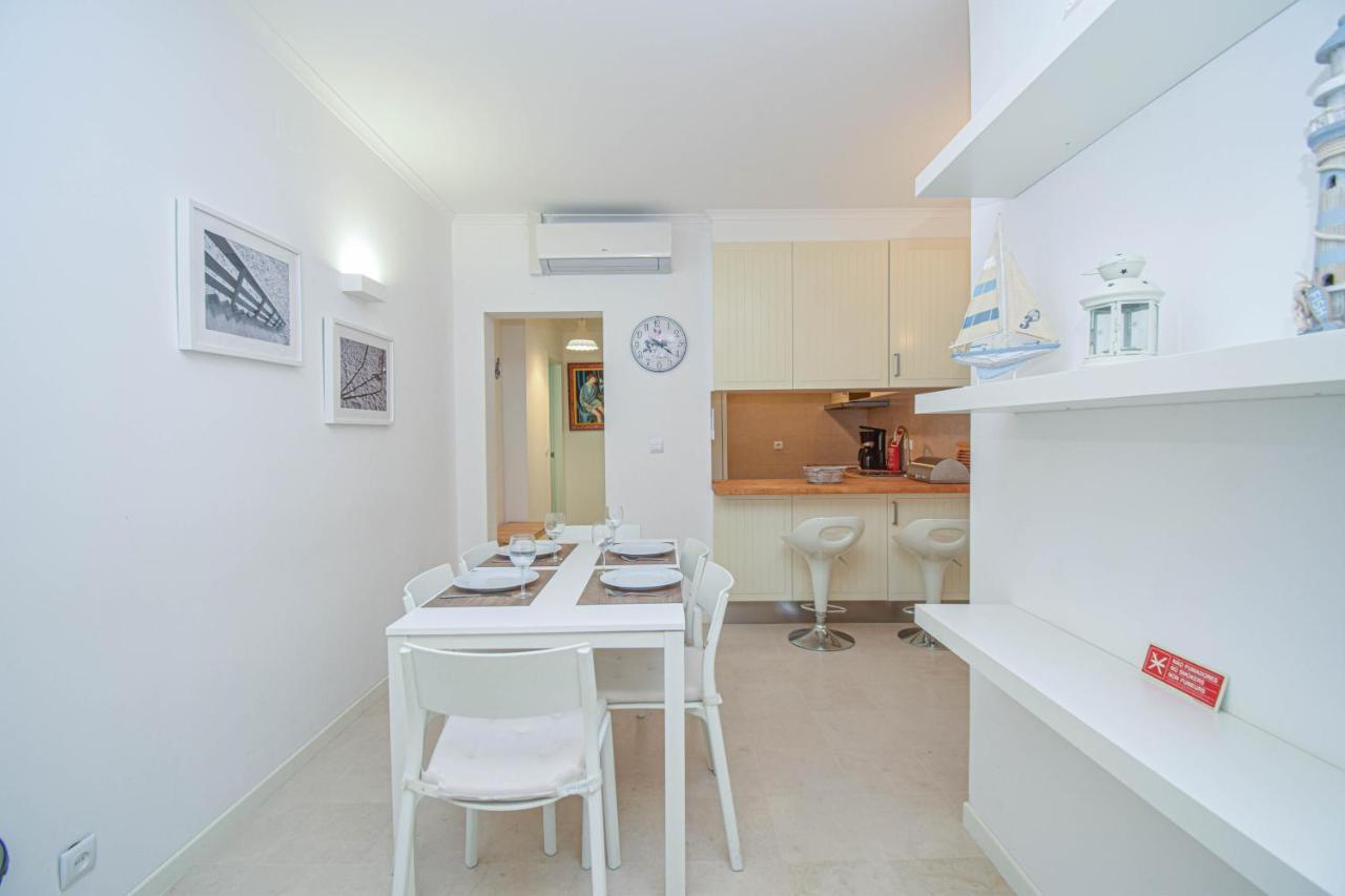 קסקאיס Central Family Apartment - 60 M From The Beach מראה חיצוני תמונה