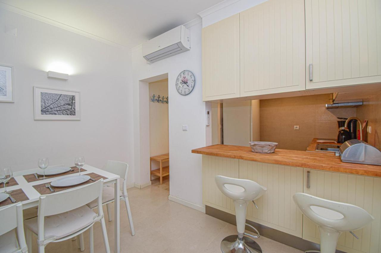 קסקאיס Central Family Apartment - 60 M From The Beach מראה חיצוני תמונה